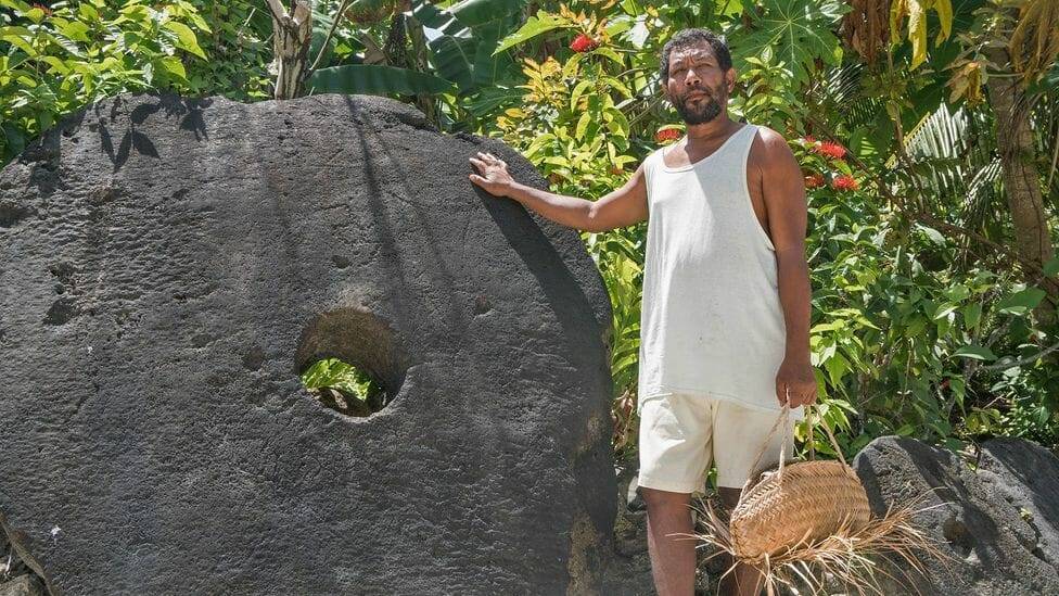 RAI stones used as money